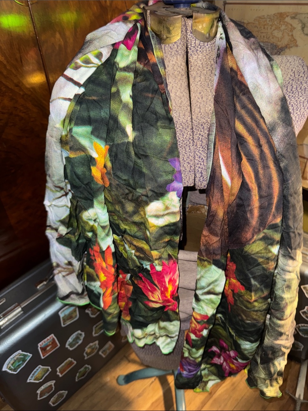 Frida Kahlo Artistic Portrait Scarf – Floral Wearable Art Shawl Vibrant - Picture 3 of 3
